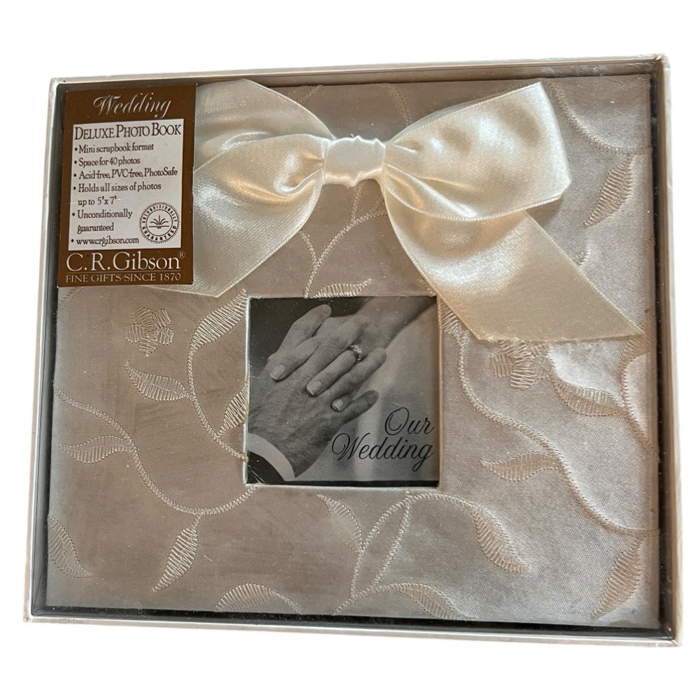 Gibson Cream Wedding Photo Album with Satin Bow